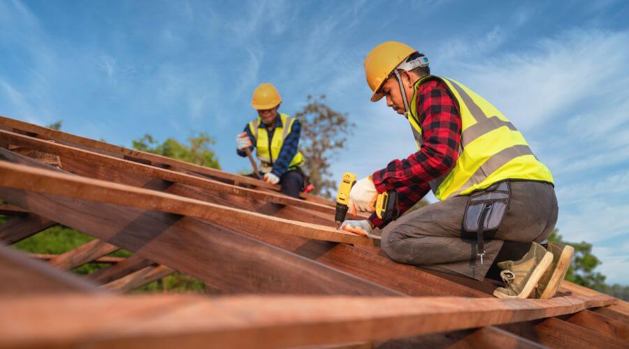 Professional metal roof installation in Dexter, IA